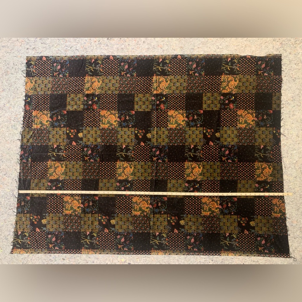 Still Available - Vintage 70s faux patchwork cotton fabric sewing - Picture 8 of 11